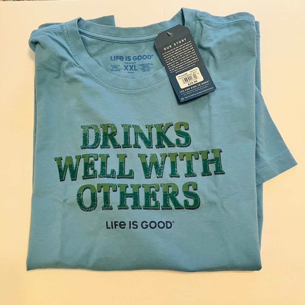 Men’s Life is Good Drinks Well with Others Blue Crusher Tee Sz XXL